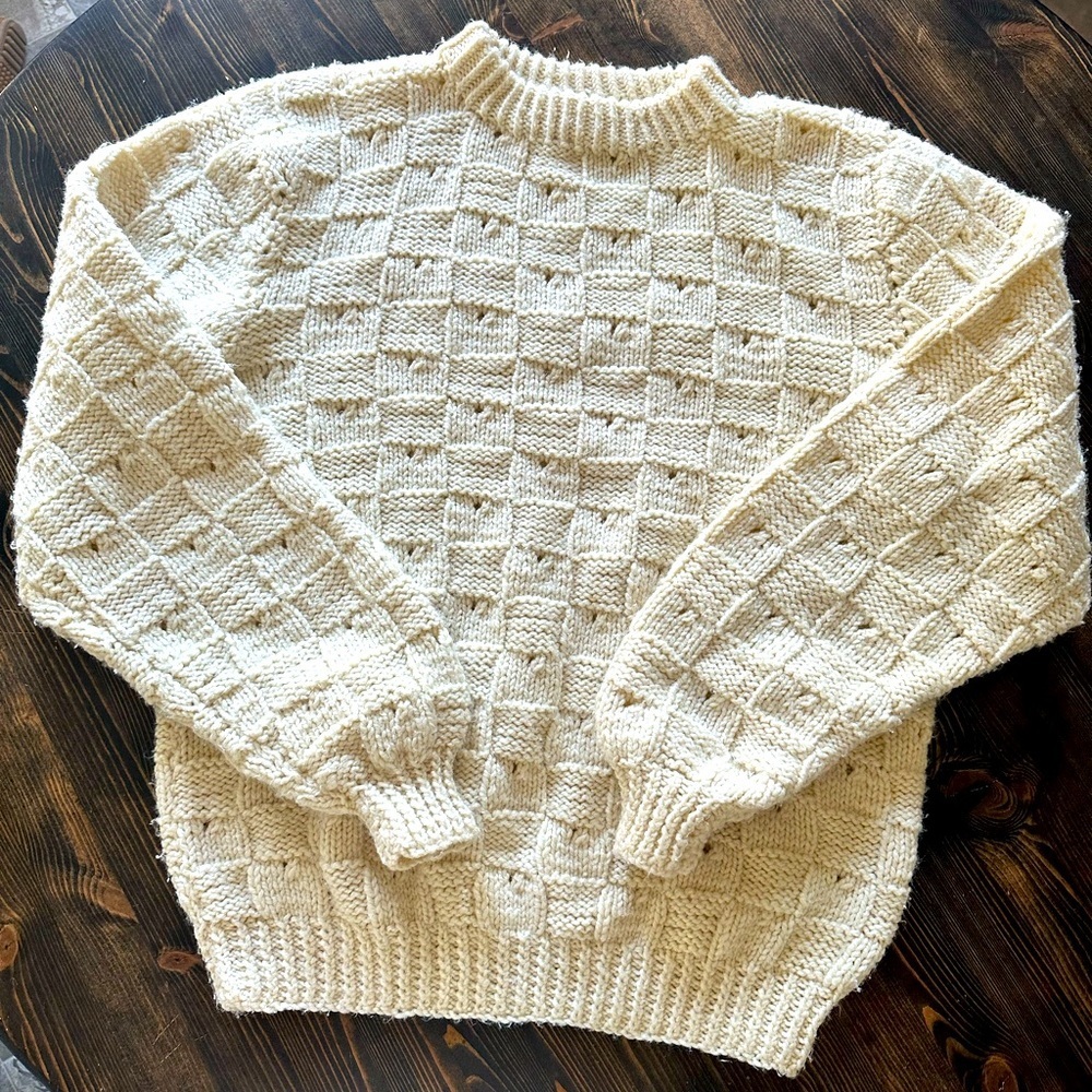 Vintage Handmade fisherman’s Celtic cable knit sweater cottage core